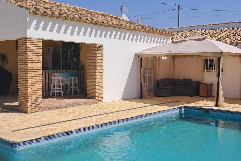 Appartement Rosa With Pool Available アルボクス エクステリア 写真